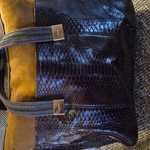 Kate Spade Rich Brown Reptile Texture. NEVER USED.